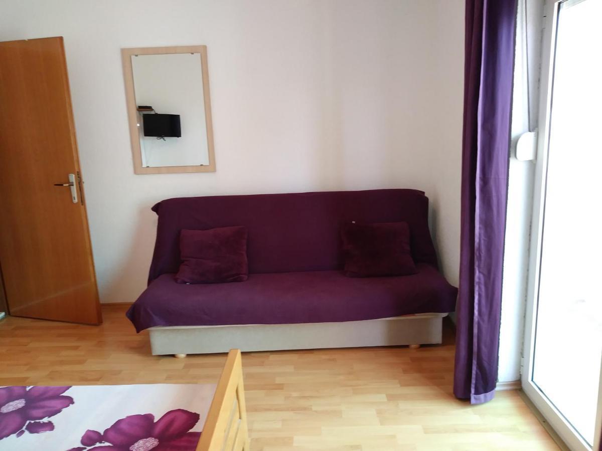 Nives Apartmani ปาโกชตาเน ภายนอก รูปภาพ