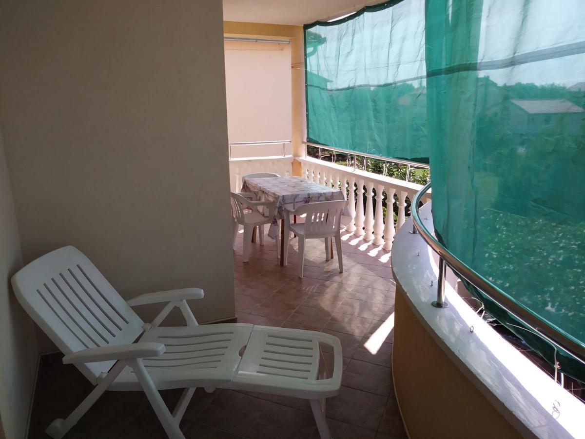 Nives Apartmani ปาโกชตาเน ภายนอก รูปภาพ